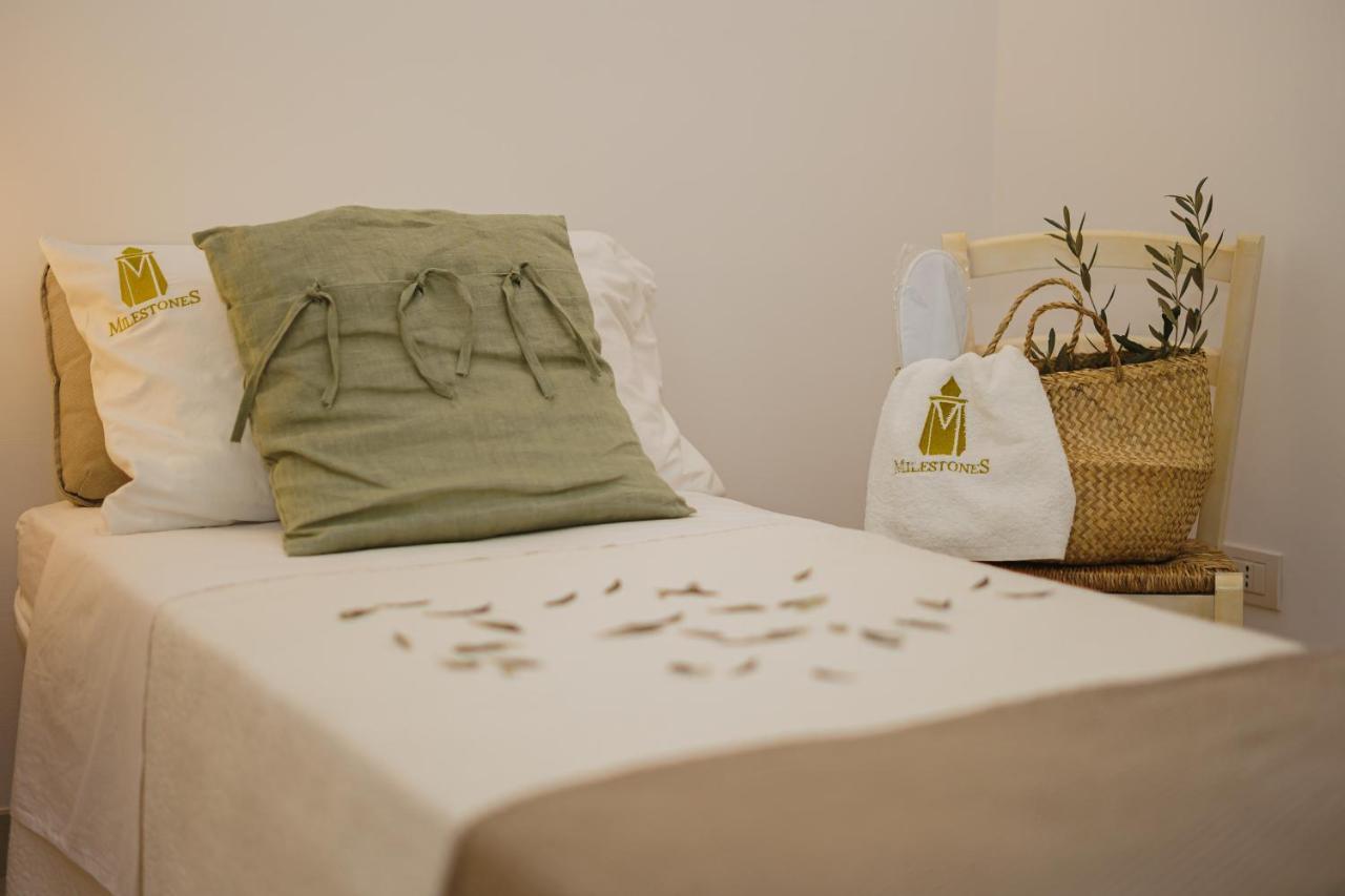 Milestones Modern Suite Trullo Jacuzzi Spa & Relax ألبيروبيللو المظهر الخارجي الصورة