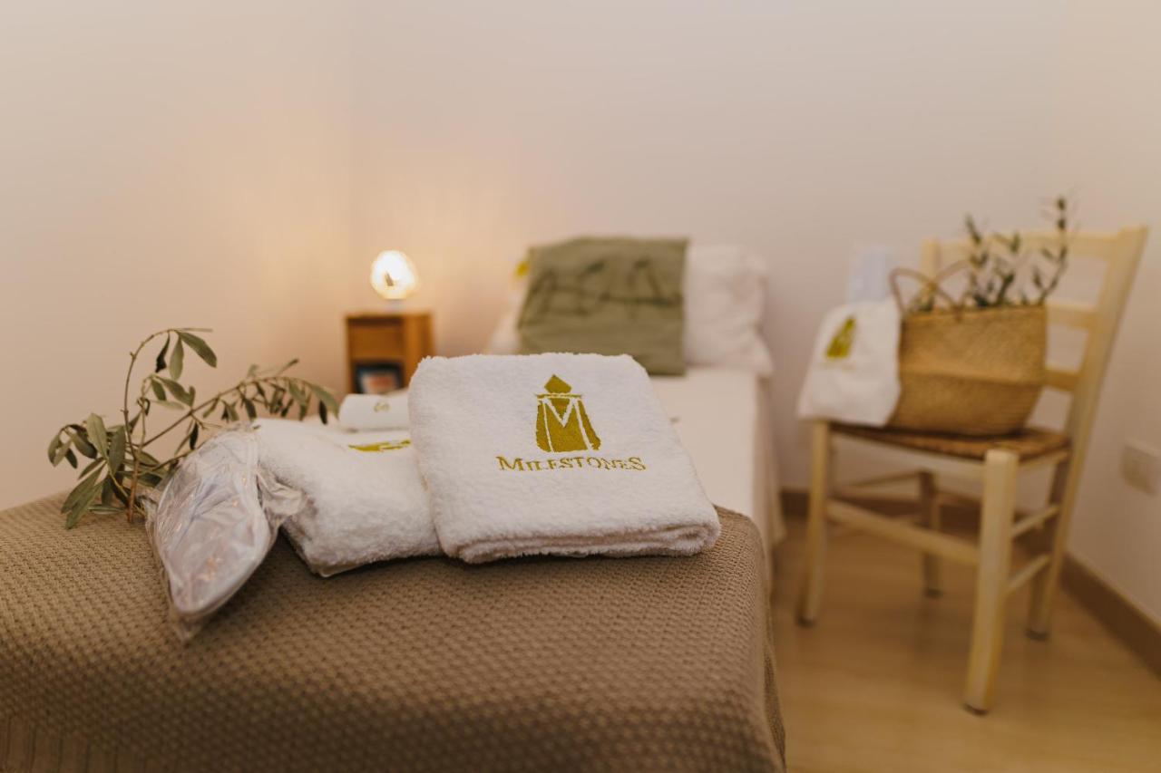 Milestones Modern Suite Trullo Jacuzzi Spa & Relax ألبيروبيللو المظهر الخارجي الصورة